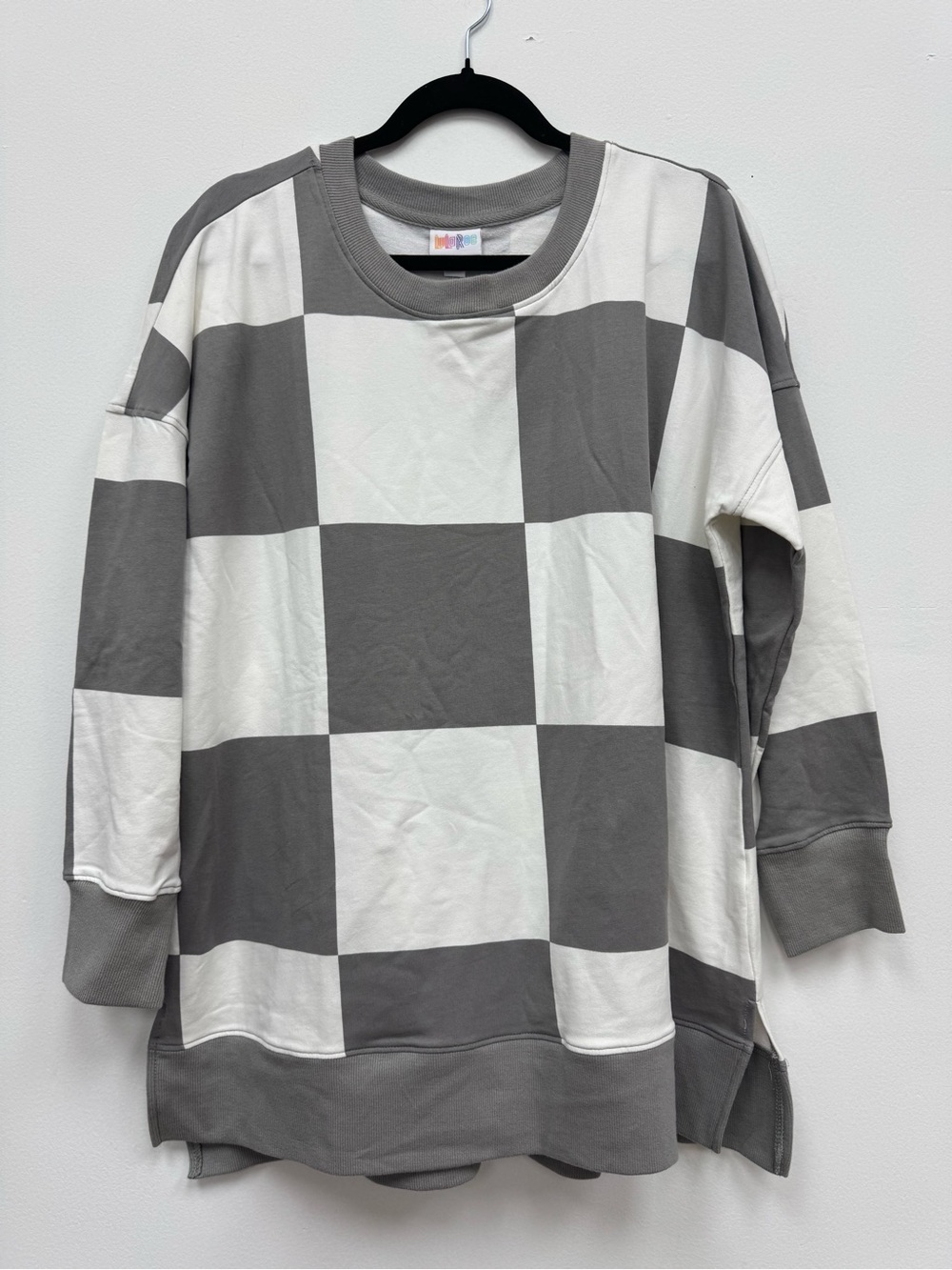 LuLaRoe Gray & White Checkerboard Sweatshirt